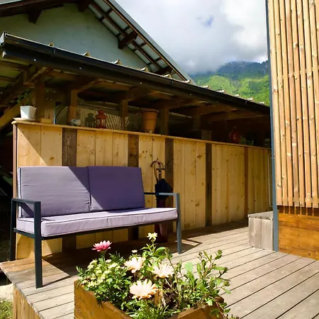 Lodge La Tiny House Des Montagnes *
